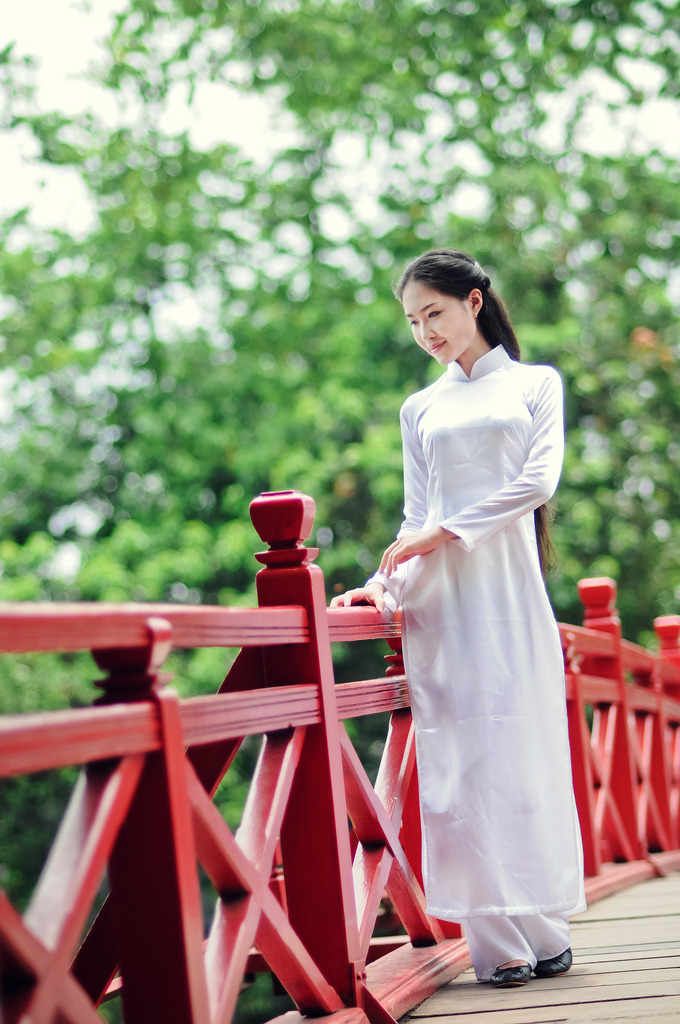 年轻的表妹